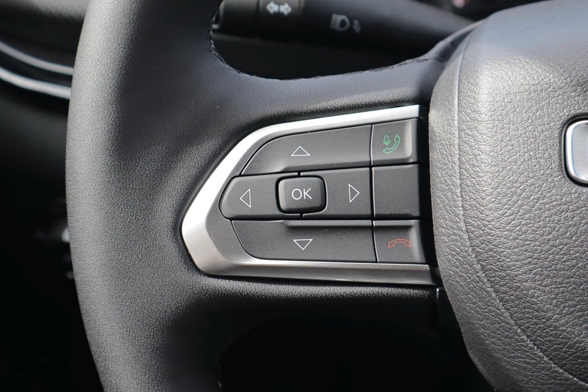 2026 Jeep Compass Latitude Altitude 4x4