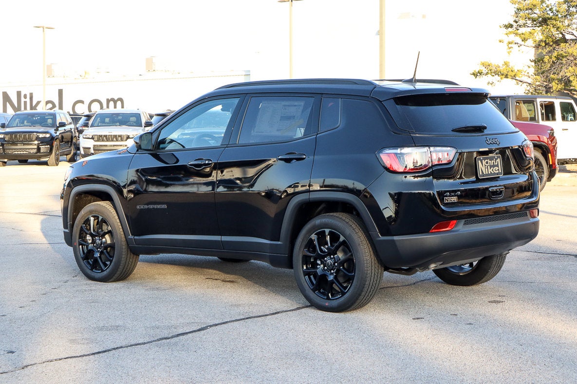 2026 Jeep Compass Latitude Altitude