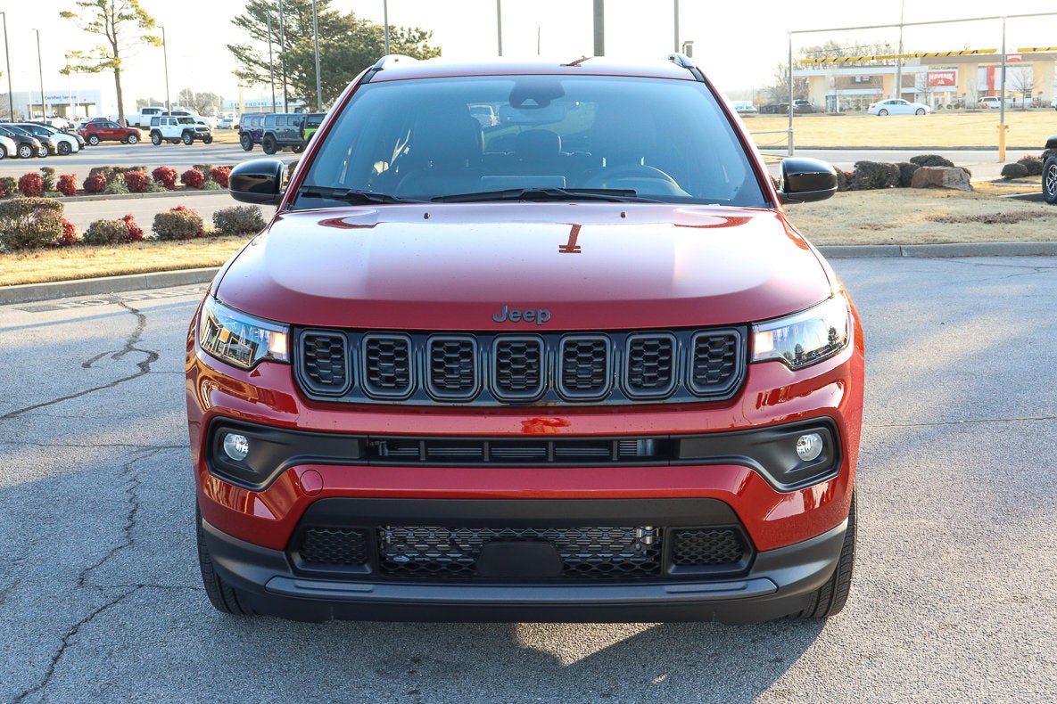 2026 Jeep Compass Latitude Altitude