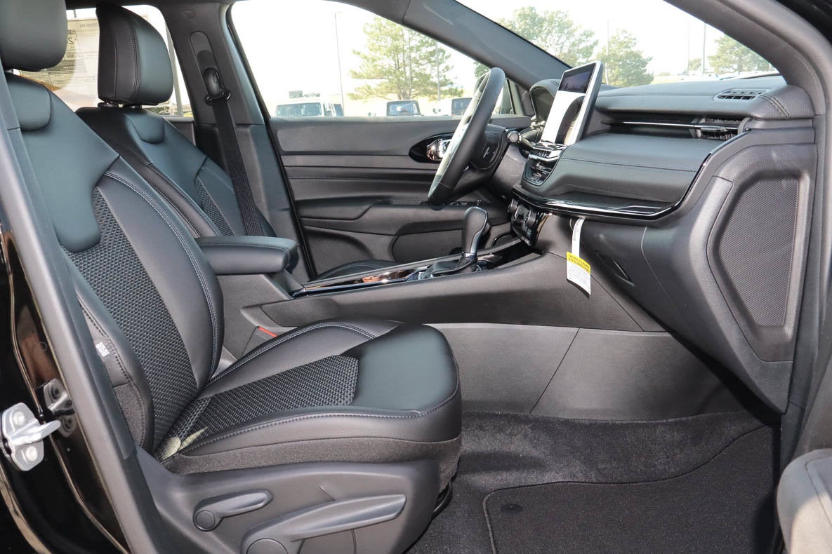 2026 Jeep Compass Latitude Altitude 4x4