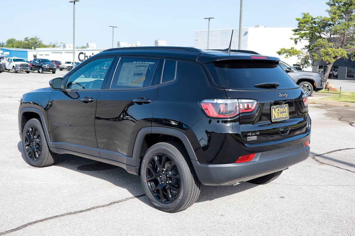 2026 Jeep Compass Latitude Altitude 4x4