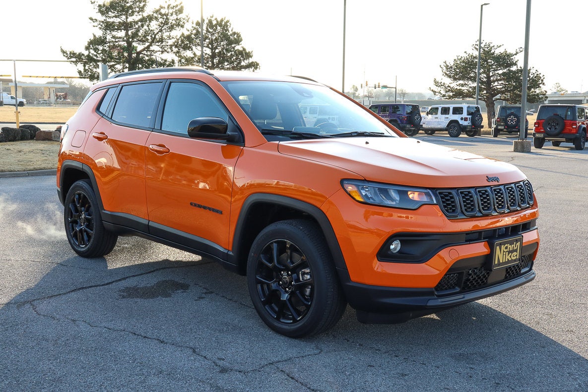 2026 Jeep Compass Latitude Altitude