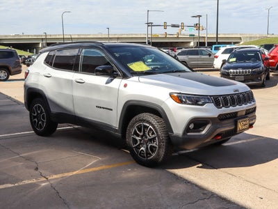 2025 Jeep Compass Trailhawk 4x4