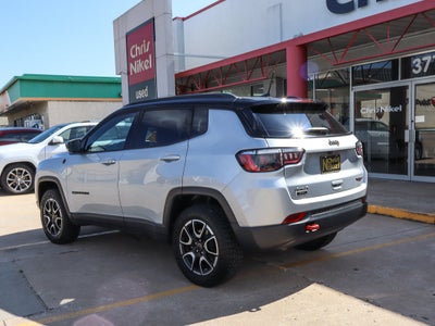 2025 Jeep Compass Trailhawk 4x4
