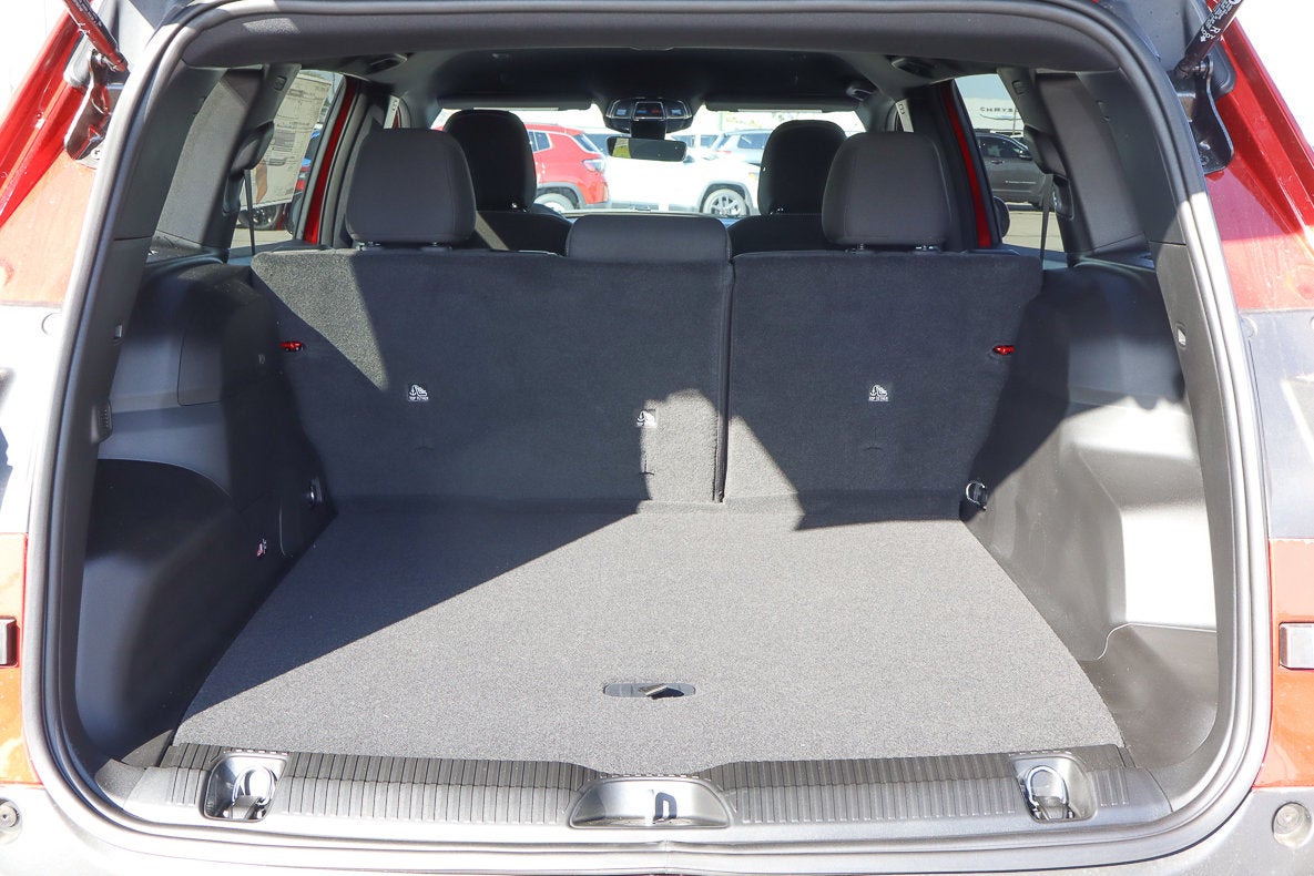 2026 Jeep Cherokee Laredo 4x4