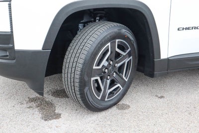 2026 Jeep Cherokee Laredo 4x4