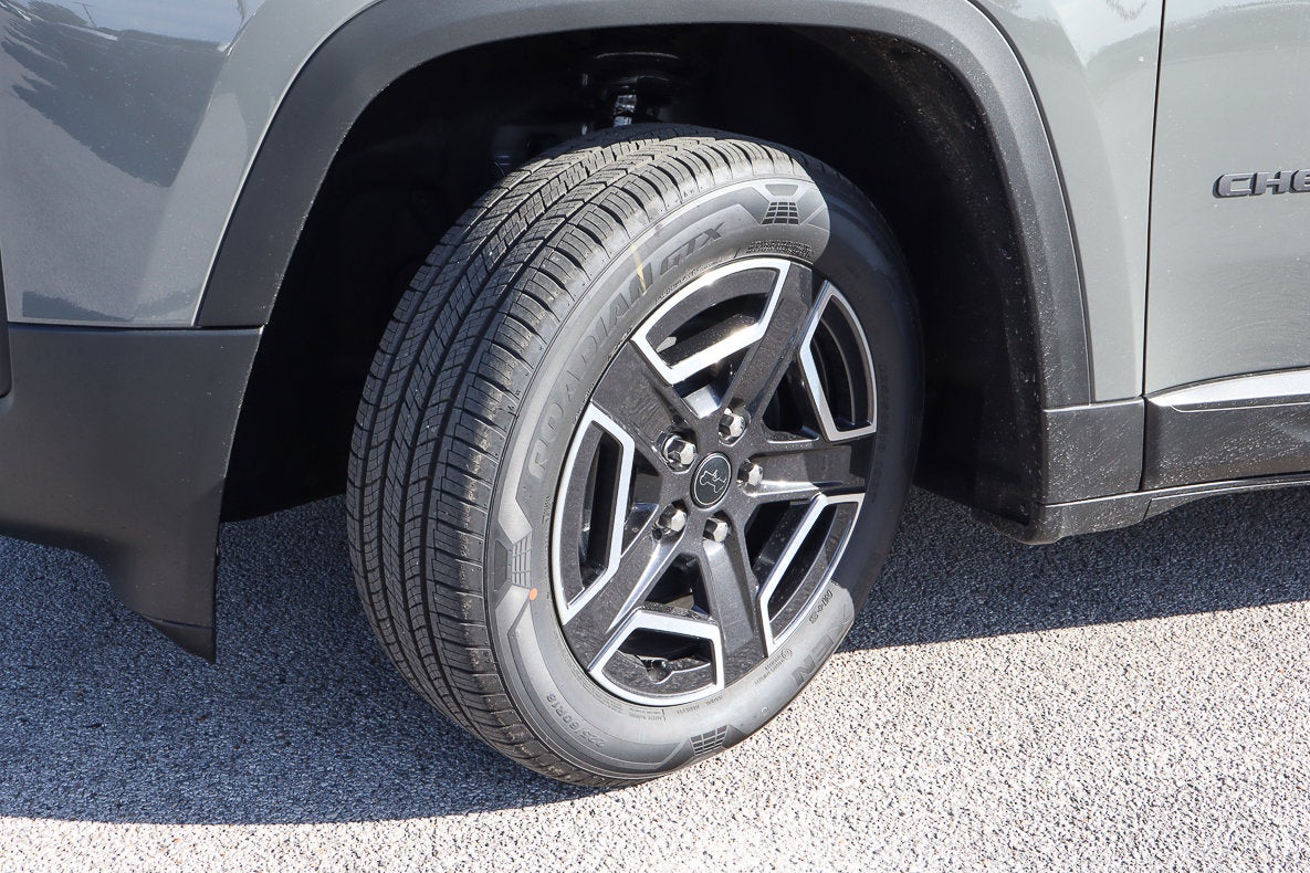 2026 Jeep Cherokee Laredo 4x4