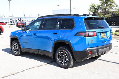 2026 Jeep Cherokee Laredo 4x4