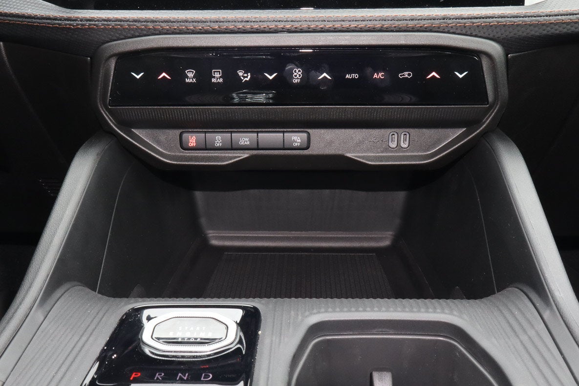 2026 Jeep Cherokee Overland 4x4