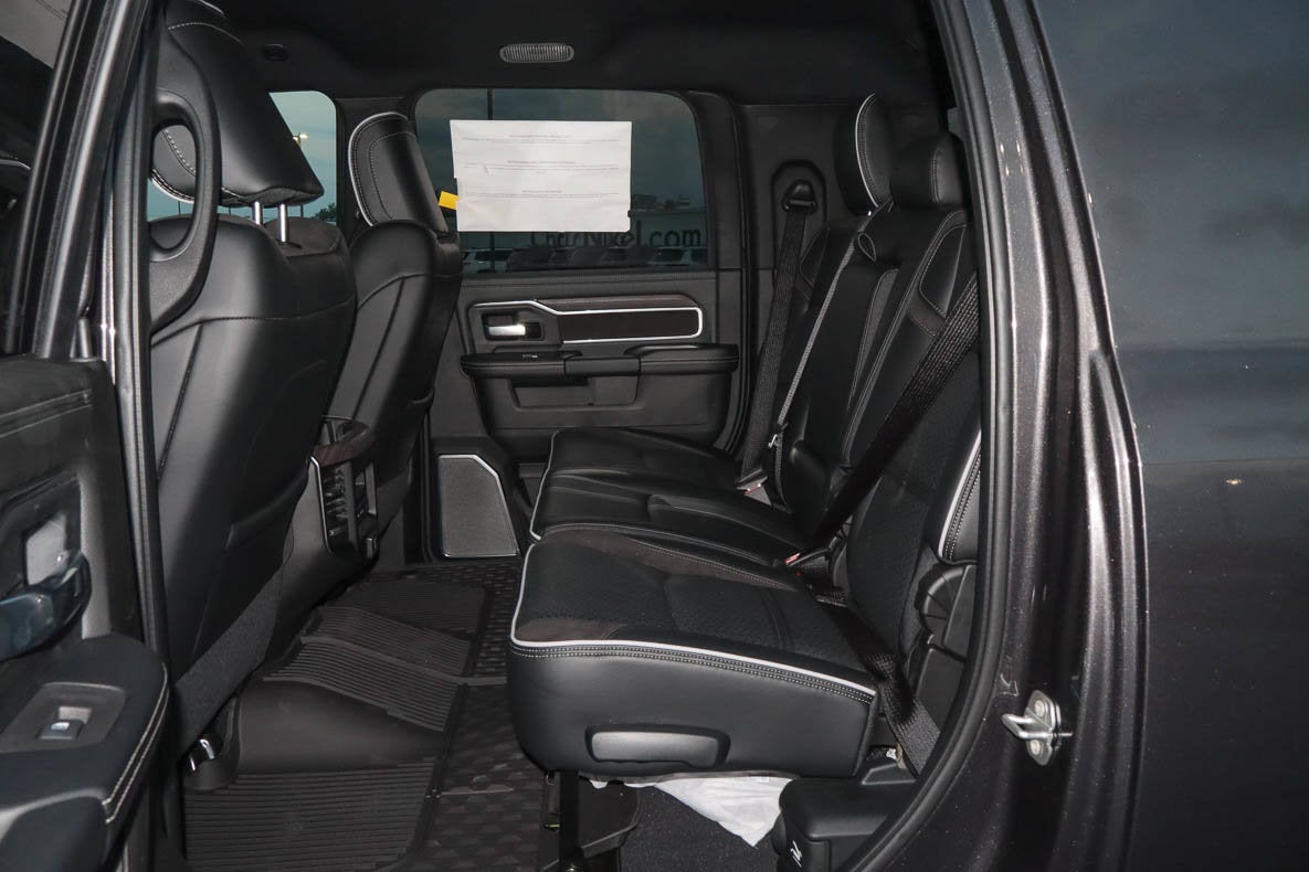 2026 RAM 3500 Laramie 4x4 Mega Cab 6'4 Box