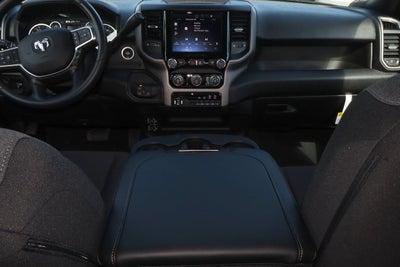 2026 RAM 2500 Black Express 4x4 Crew Cab 6'4 Box