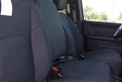 2026 RAM 2500 Black Express 4x4 Crew Cab 6'4 Box