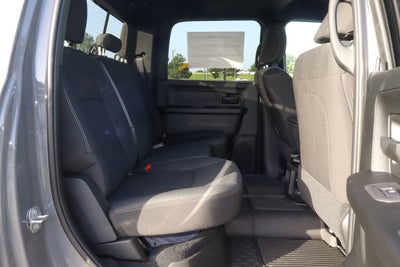 2026 RAM 2500 Black Express 4x4 Crew Cab 6'4 Box
