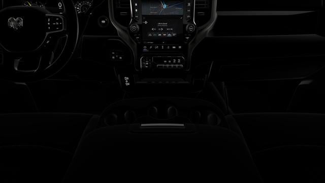 2026 RAM 2500 Black Express 4x4 Crew Cab 6'4 Box