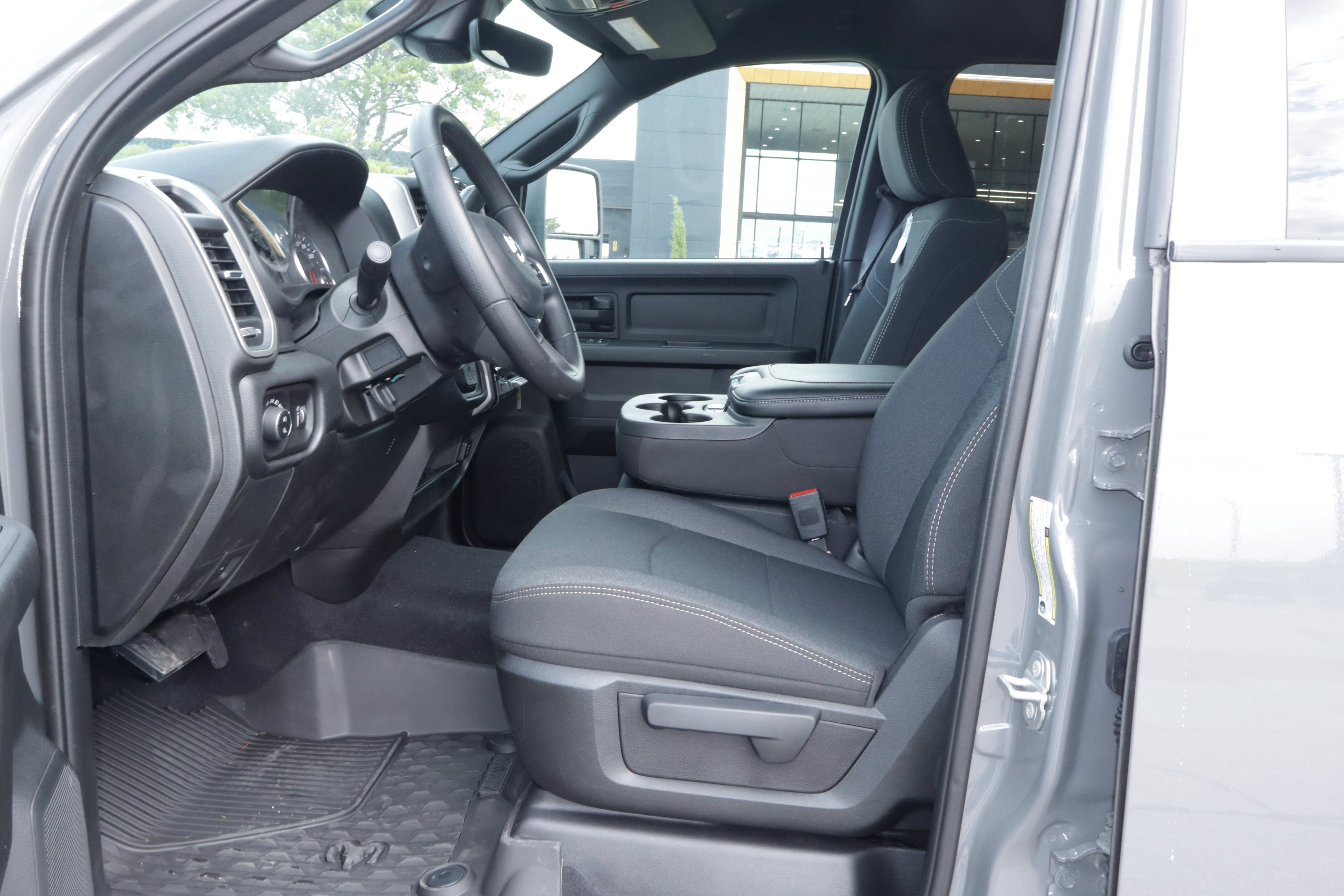 2026 RAM 2500 Warlock 4x4 Crew Cab 6'4 Box