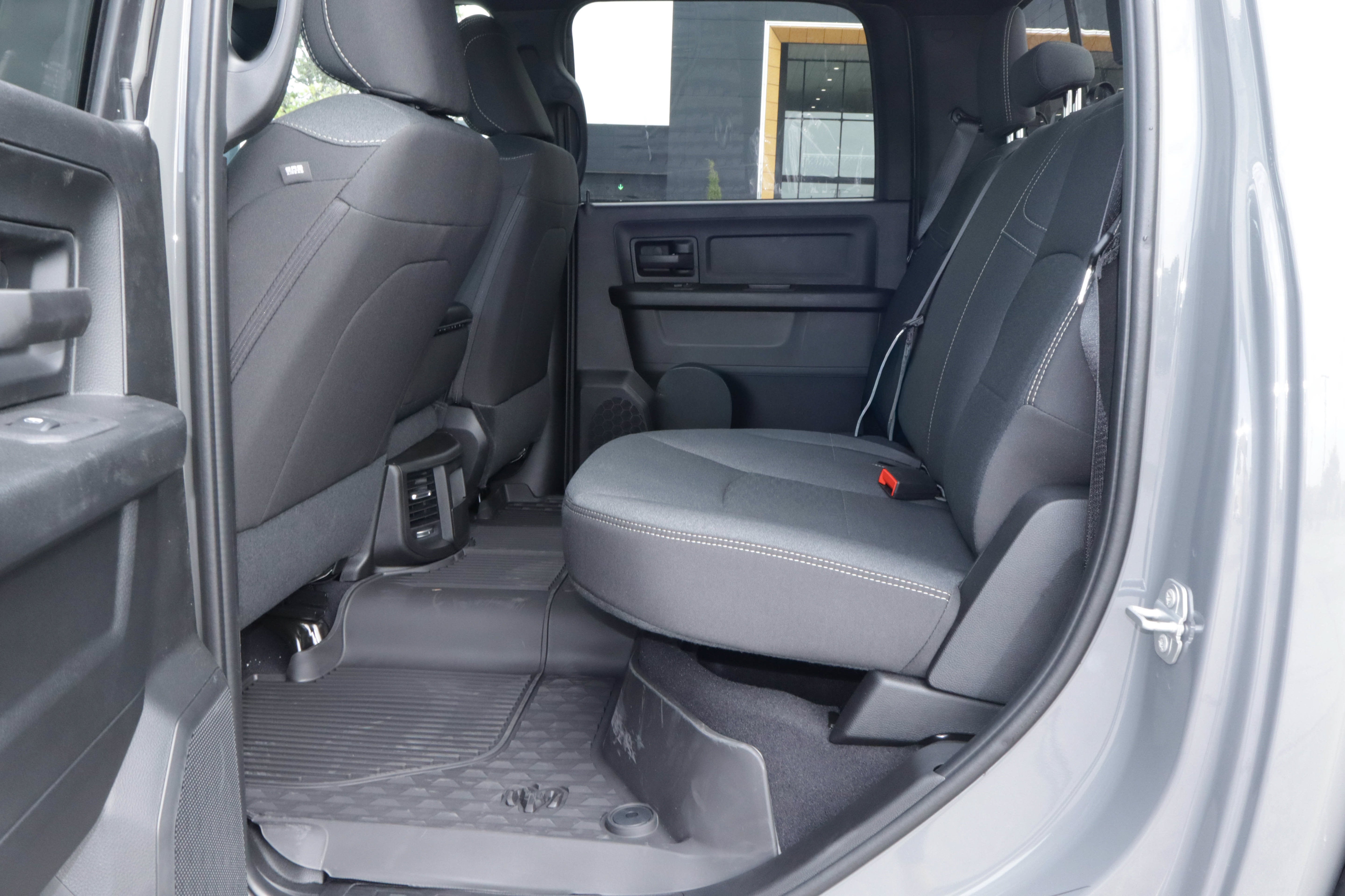 2026 RAM 2500 Warlock 4x4 Crew Cab 6'4 Box