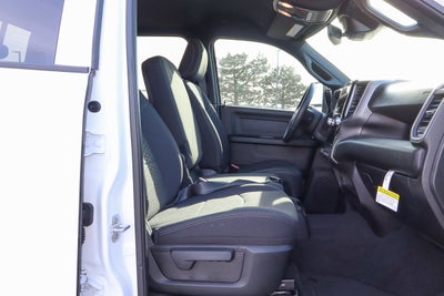 2026 RAM 2500 Black Express 4x4 Crew Cab 6'4 Box