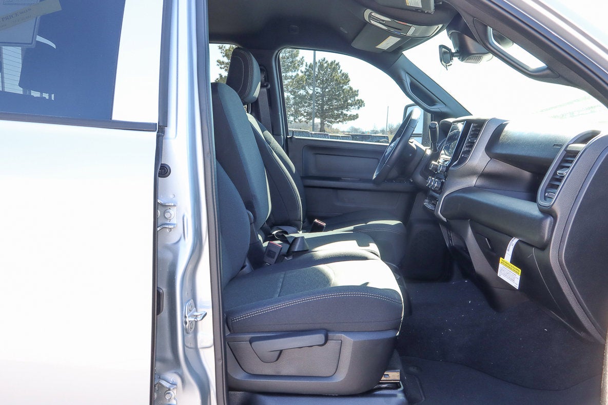 2026 RAM 2500 Black Express