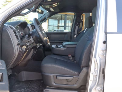 2026 RAM 2500 Black Express 4x4 Crew Cab 6'4 Box