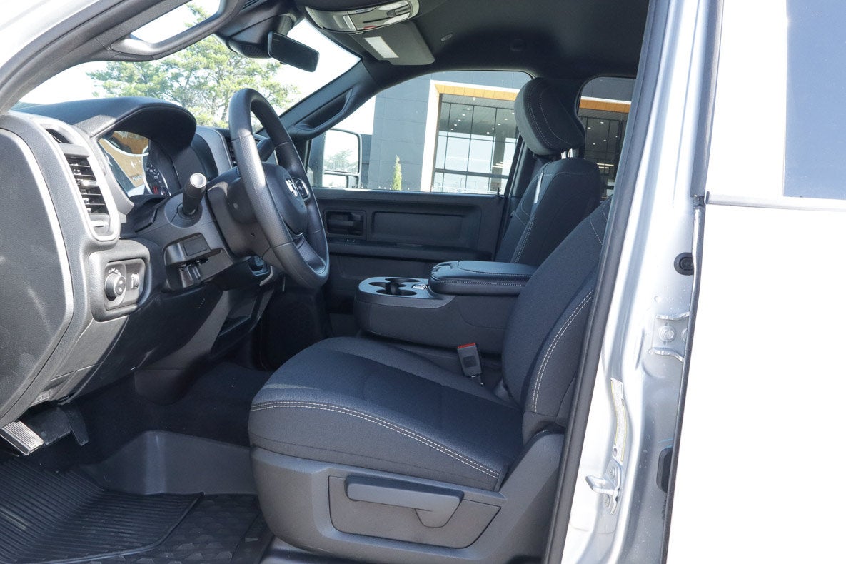 2026 RAM 2500 Warlock 4x4 Crew Cab 6'4 Box