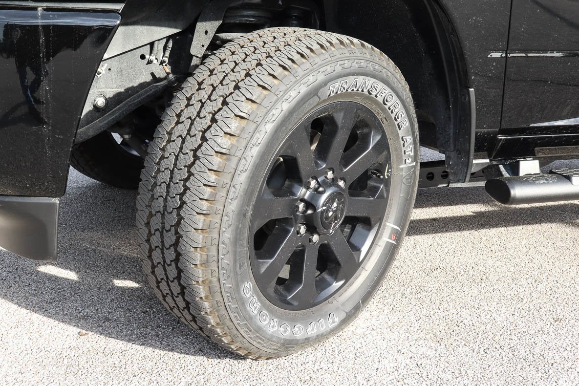 2026 RAM 2500 Black Express 4x4 Crew Cab 6'4 Box