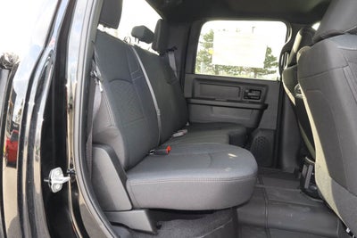 2026 RAM 2500 Black Express 4x4 Crew Cab 6'4 Box