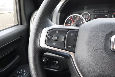 2026 RAM 2500 Black Express 4x4 Crew Cab 6'4 Box