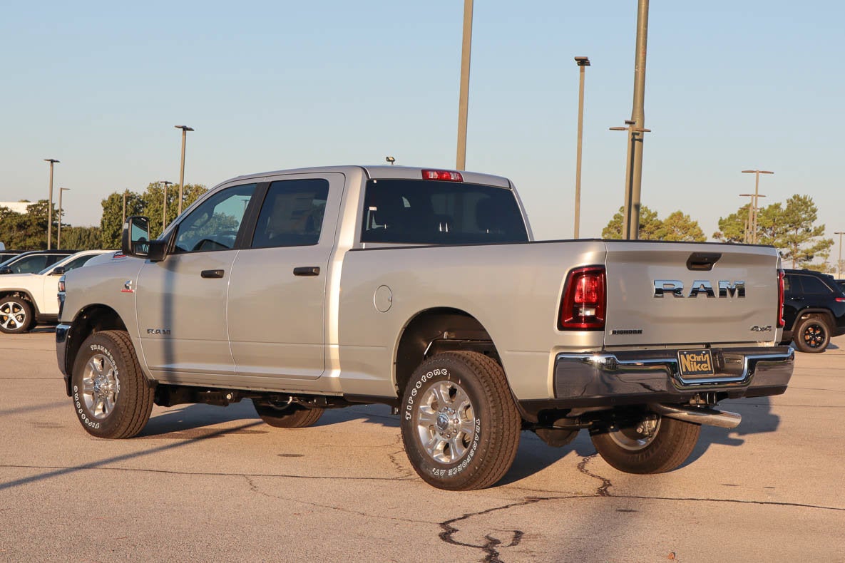 2027 RAM 2500 Big Horn 4x4 Crew Cab 6'4 Box