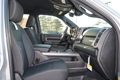 2027 RAM 2500 Big Horn 4x4 Crew Cab 6'4 Box