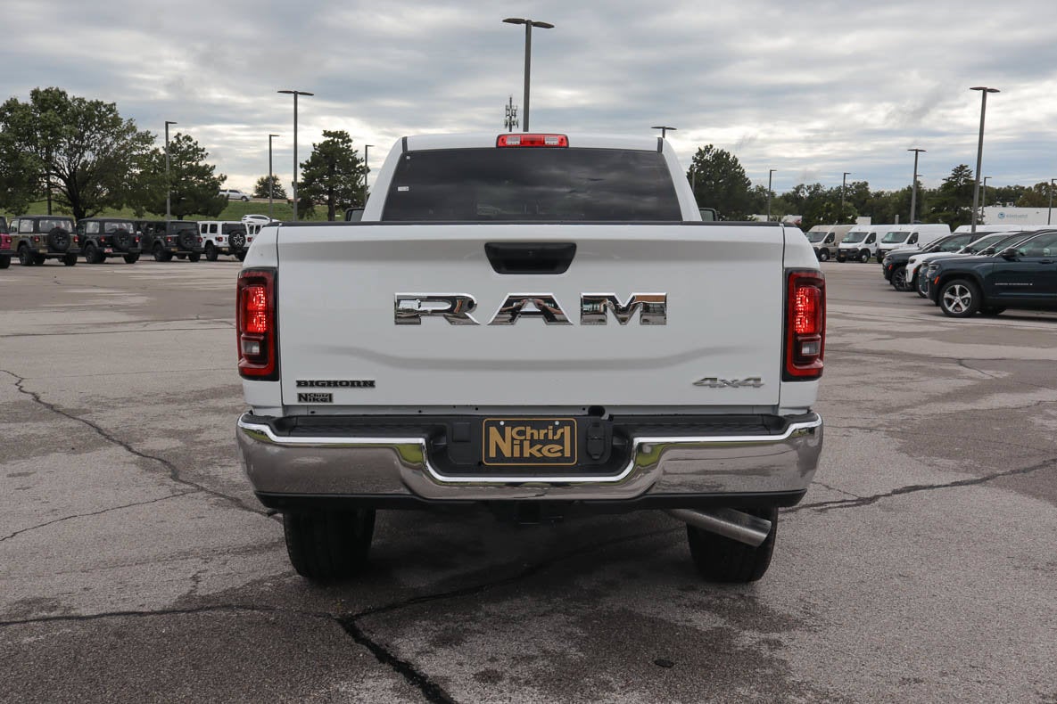 2027 RAM 2500 Big Horn 4x4 Crew Cab 6'4 Box