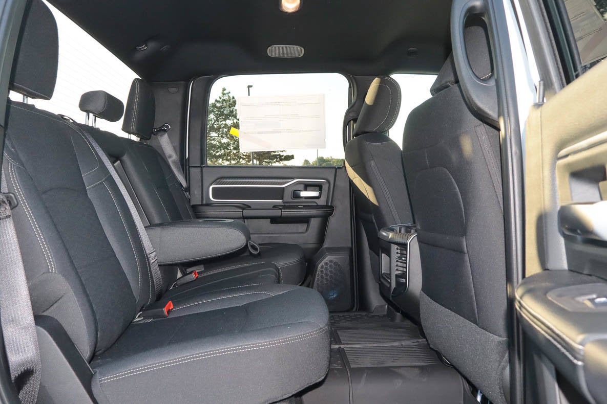 2027 RAM 2500 Big Horn 4x4 Crew Cab 6'4 Box