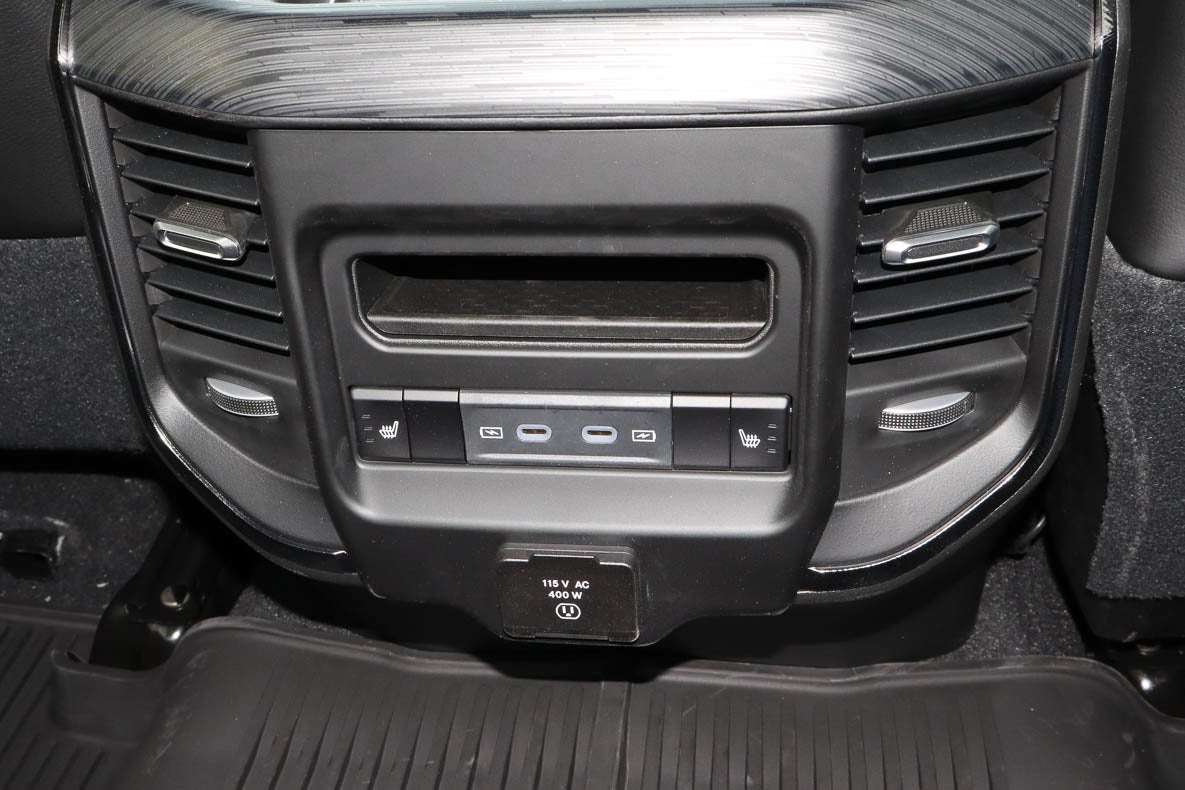 2026 RAM 2500 Rebel 4x4 Crew Cab 6'4 Box