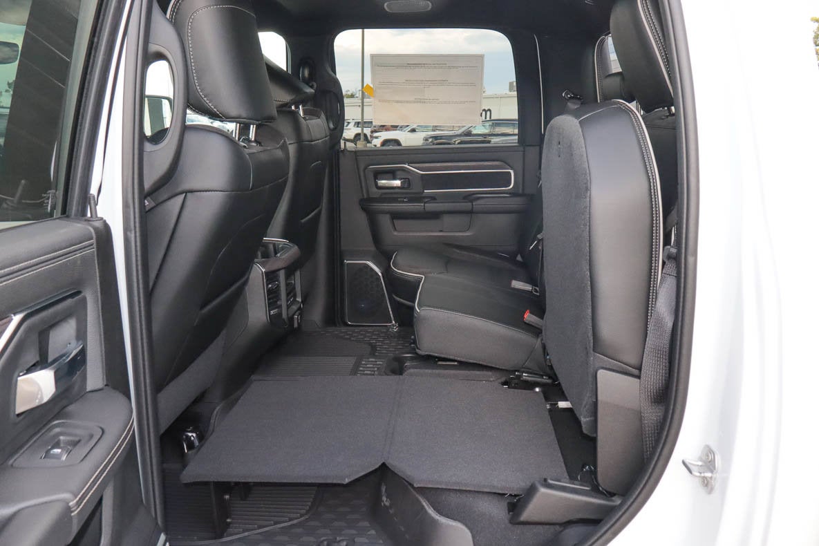 2027 RAM 2500 Laramie 4x4 Crew Cab 6'4 Box