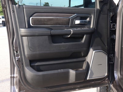 2026 RAM 2500 Laramie 4x4 Crew Cab 6'4 Box