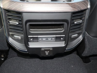 2026 RAM 2500 Laramie 4x4 Crew Cab 6'4 Box