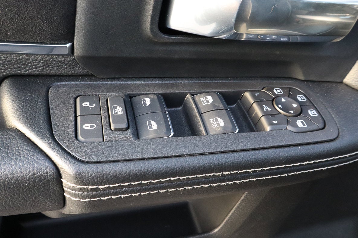 2026 RAM 2500 Laramie 4x4 Crew Cab 6'4 Box