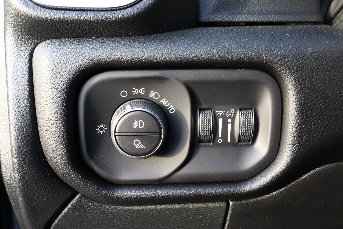 2026 RAM 2500 Laramie 4x4 Crew Cab 6'4 Box