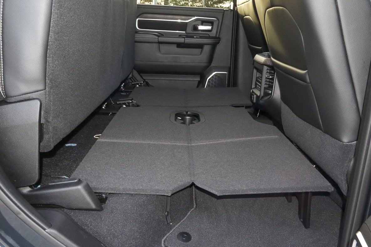 2026 RAM 2500 Laramie 4x4 Crew Cab 6'4 Box