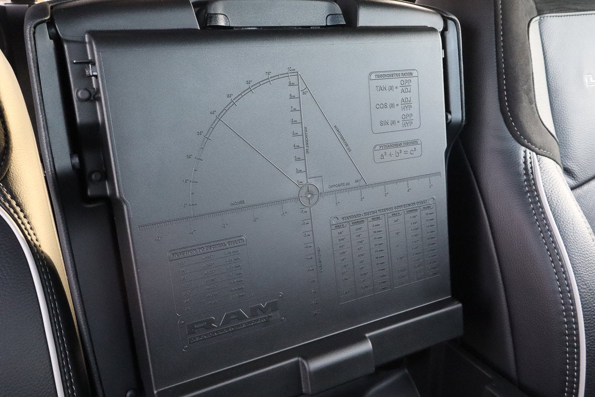 2026 RAM 2500 Laramie 4x4 Crew Cab 6'4 Box