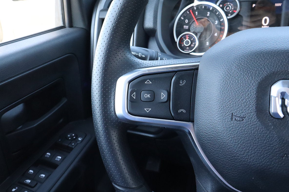 2026 RAM 2500 Tradesman 4x4 Crew Cab 8' Box