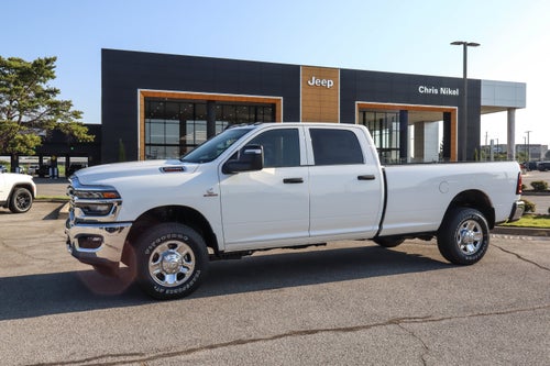2026 RAM 2500 Tradesman 4x4 Crew Cab 8' Box