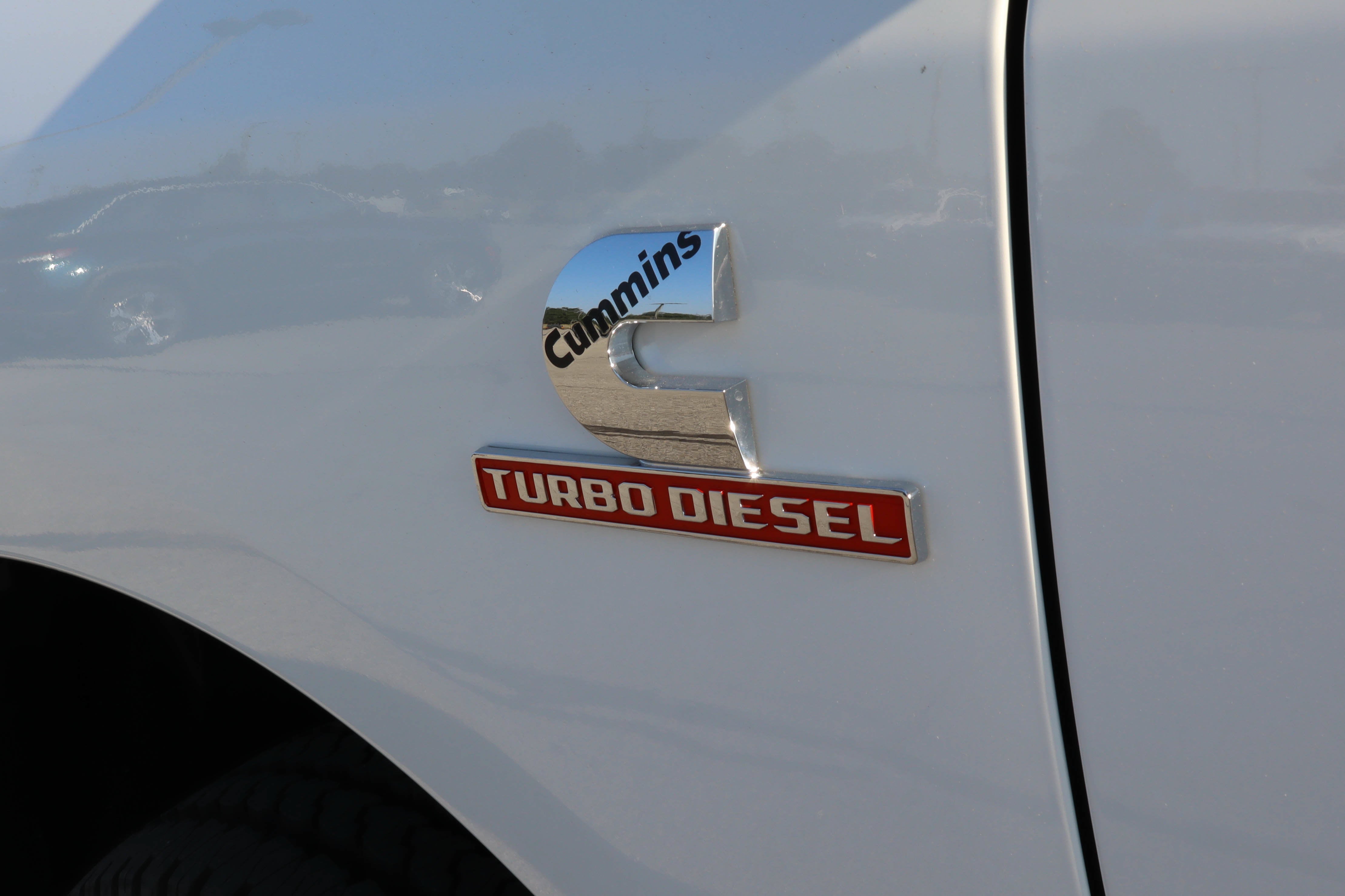 2026 RAM 2500 Tradesman 4x4 Crew Cab 8' Box