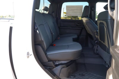 2026 RAM 2500 Tradesman 4x4 Crew Cab 8' Box