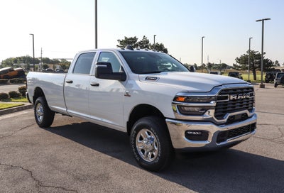 2026 RAM 2500 Tradesman 4x4 Crew Cab 8' Box