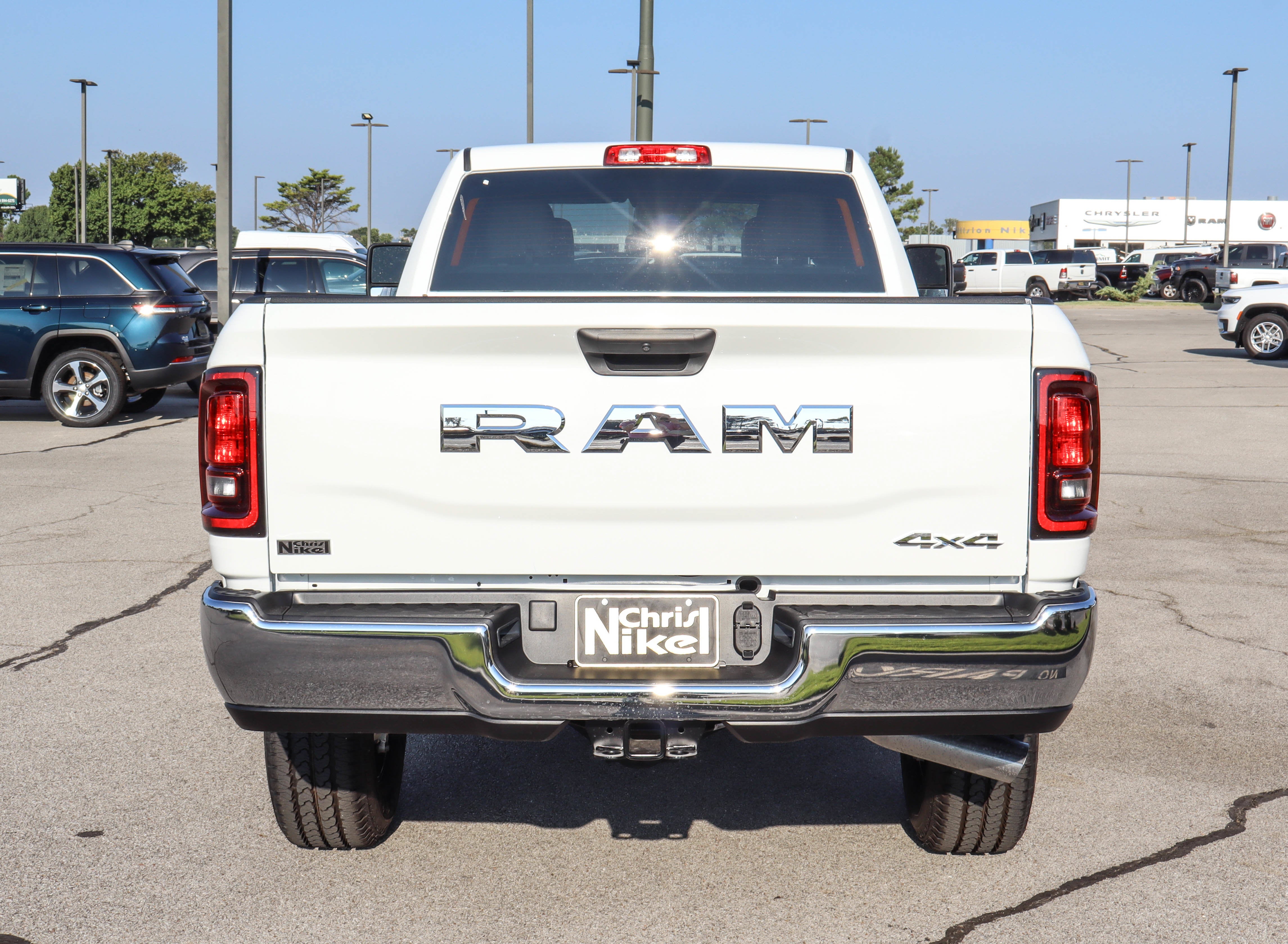 2026 RAM 2500 Tradesman 4x4 Crew Cab 8' Box