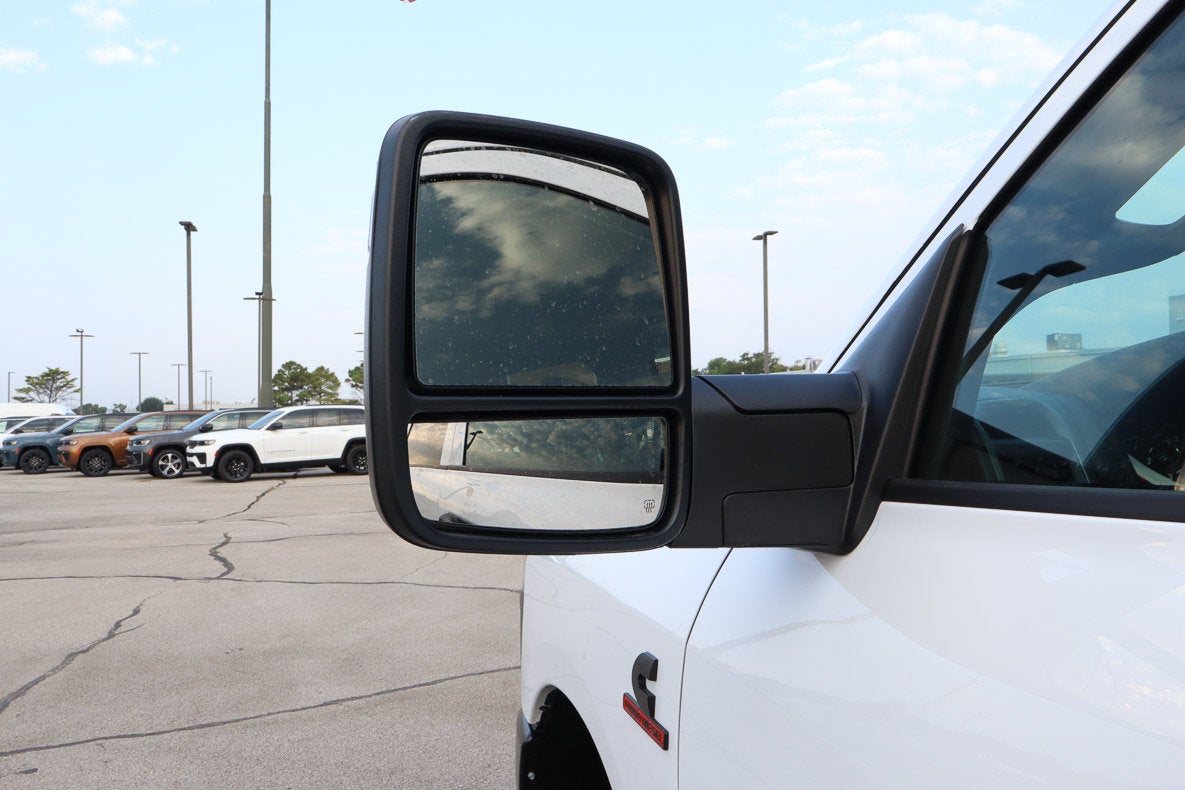 2026 RAM 2500 Tradesman 4x4 Crew Cab 8' Box
