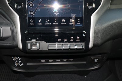 2026 RAM 2500 Tradesman 4x4 Crew Cab 8' Box