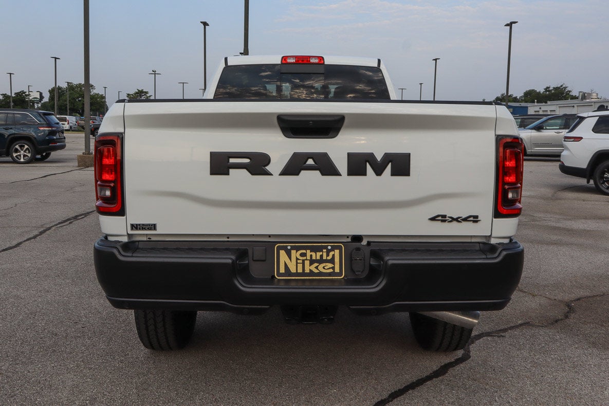 2026 RAM 2500 Tradesman 4x4 Crew Cab 8' Box