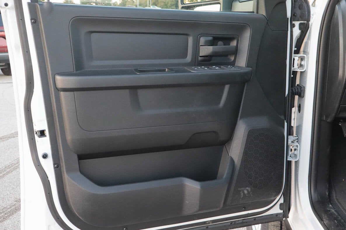 2026 RAM 2500 Tradesman 4x4 Crew Cab 8' Box