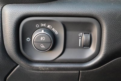 2026 RAM 2500 Tradesman 4x4 Crew Cab 8' Box